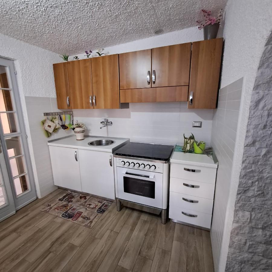 Bouganville Casa Vacanza Ambiente Climatizzato Con Wi Fi Пинето Экстерьер фото