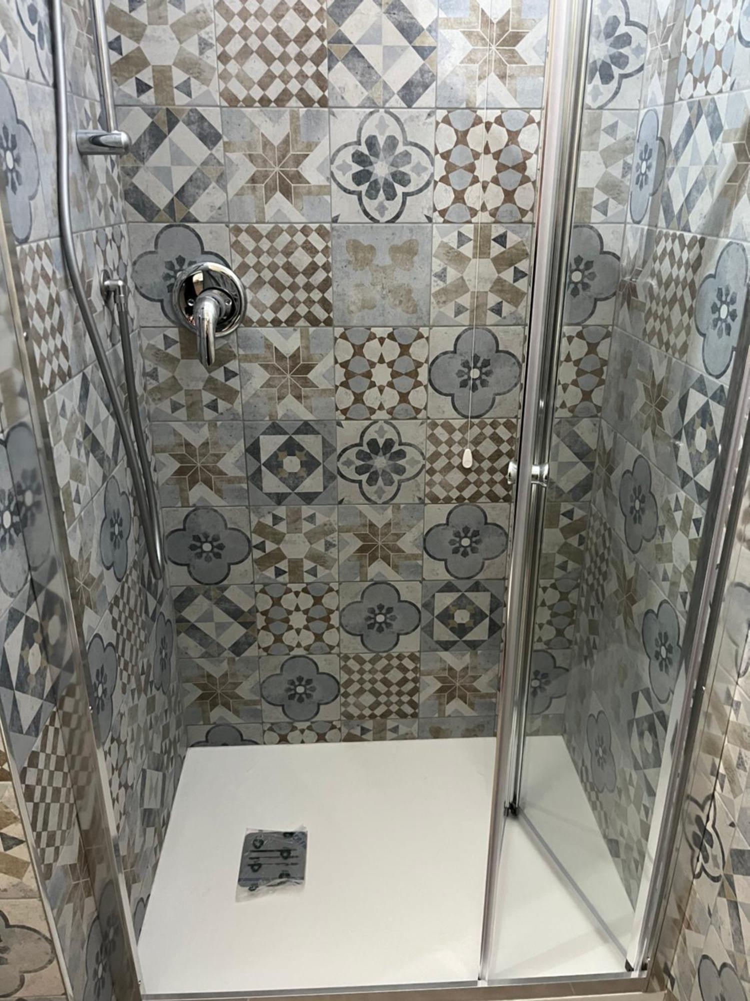 Bouganville Casa Vacanza Ambiente Climatizzato Con Wi Fi Пинето Экстерьер фото