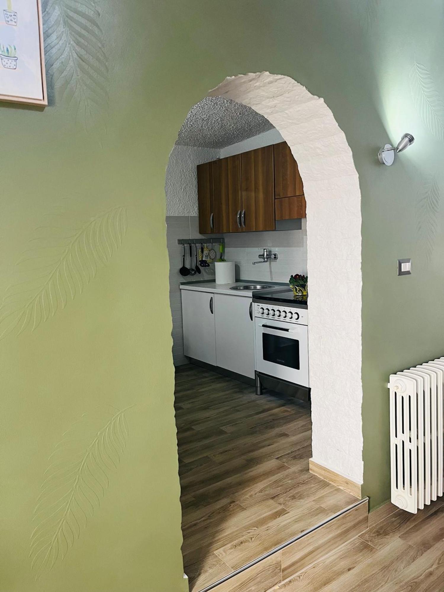 Bouganville Casa Vacanza Ambiente Climatizzato Con Wi Fi Пинето Экстерьер фото