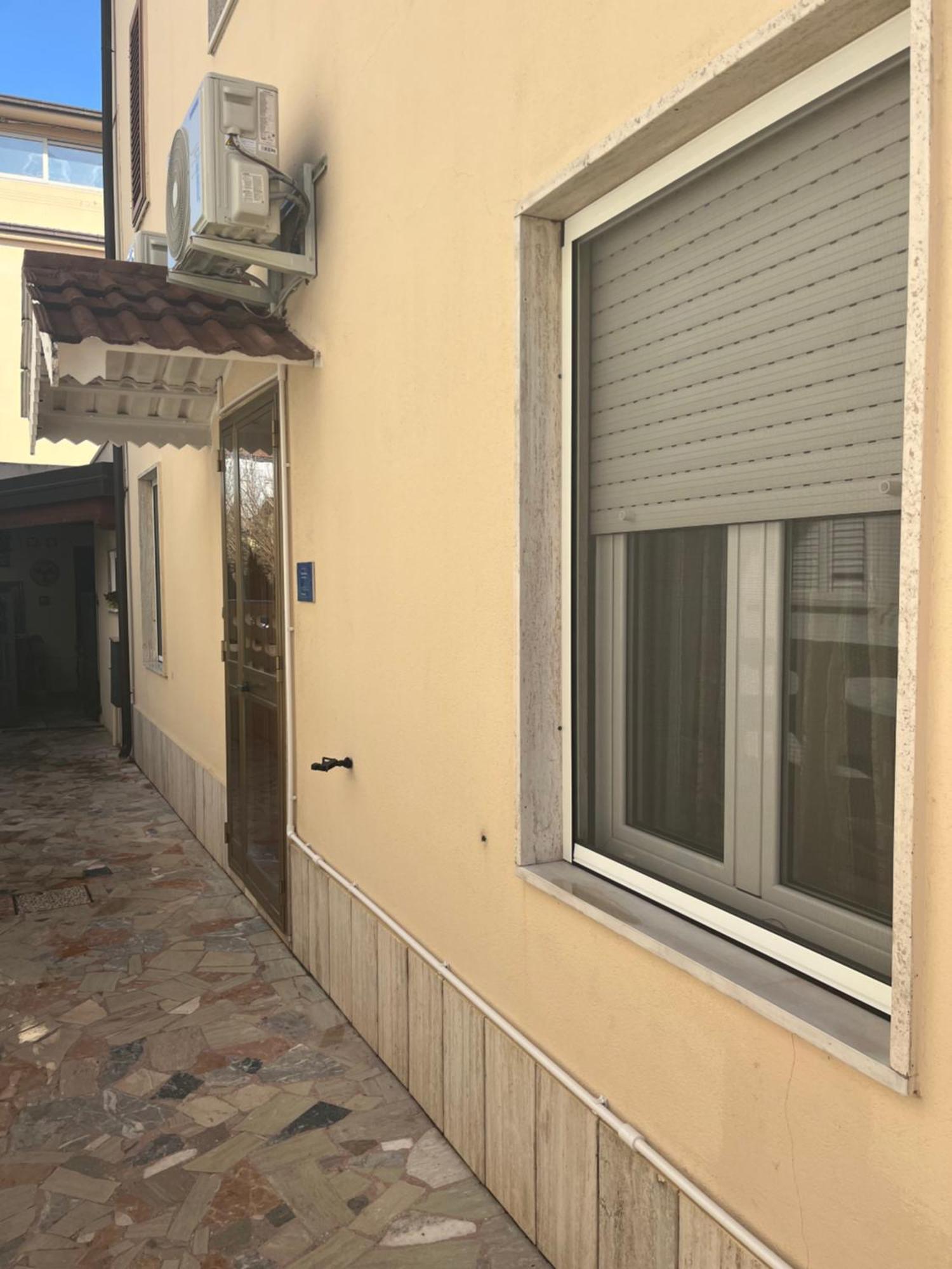Bouganville Casa Vacanza Ambiente Climatizzato Con Wi Fi Пинето Экстерьер фото